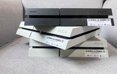 A picture of PS4 FAT