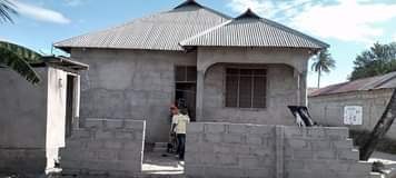 A picture of Nyumba inauzwa ipo mbagala chamazi bei million 18 maongezi yapo