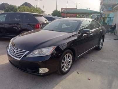 A picture of Direct Tokunbo Lexus Es350 2010