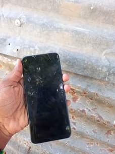 A picture of OPPO A54