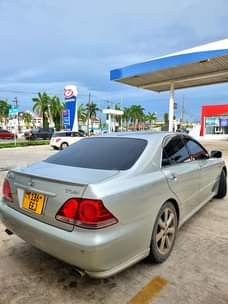 A picture of Toyota crown athletic