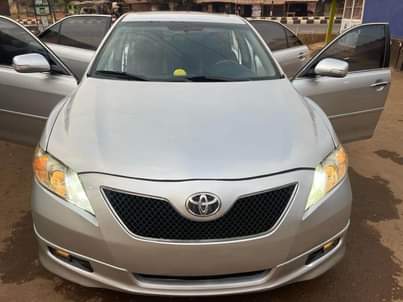 A picture of Toyota Camry 2008