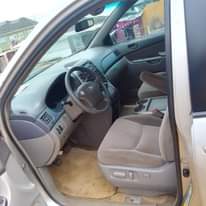 A picture of Sweet Ride Sienna 07 First user Top Notch AC Gear