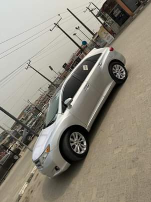 A picture of Toyota venza Tokunbo 2013