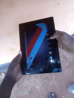 infinix hot 10i