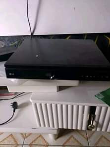 A picture of Home theater system for sale urgent call or Whatsapp on