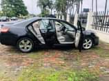 A picture of 2008 Toyota Camry with every working component in good condition