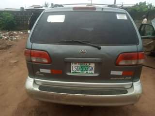A picture of Toyota Sienna