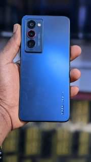 A picture of Tecno camon 18 pro Call Whatsapp 0700549835