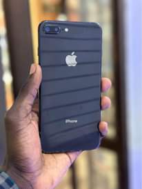 A picture of iPhone 8 Plus 64gb everything working no issues at only