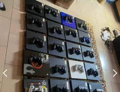 UK Used Ps5 Console With Fifa 23 - Gaming - Nigeria