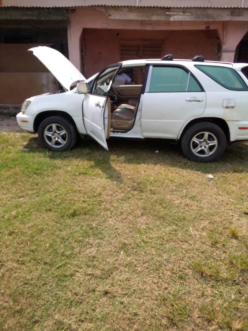 A picture of RX 300
