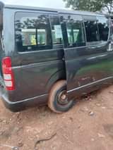 A picture of Toyota Haice Hummer Bus owner need urgent money so na