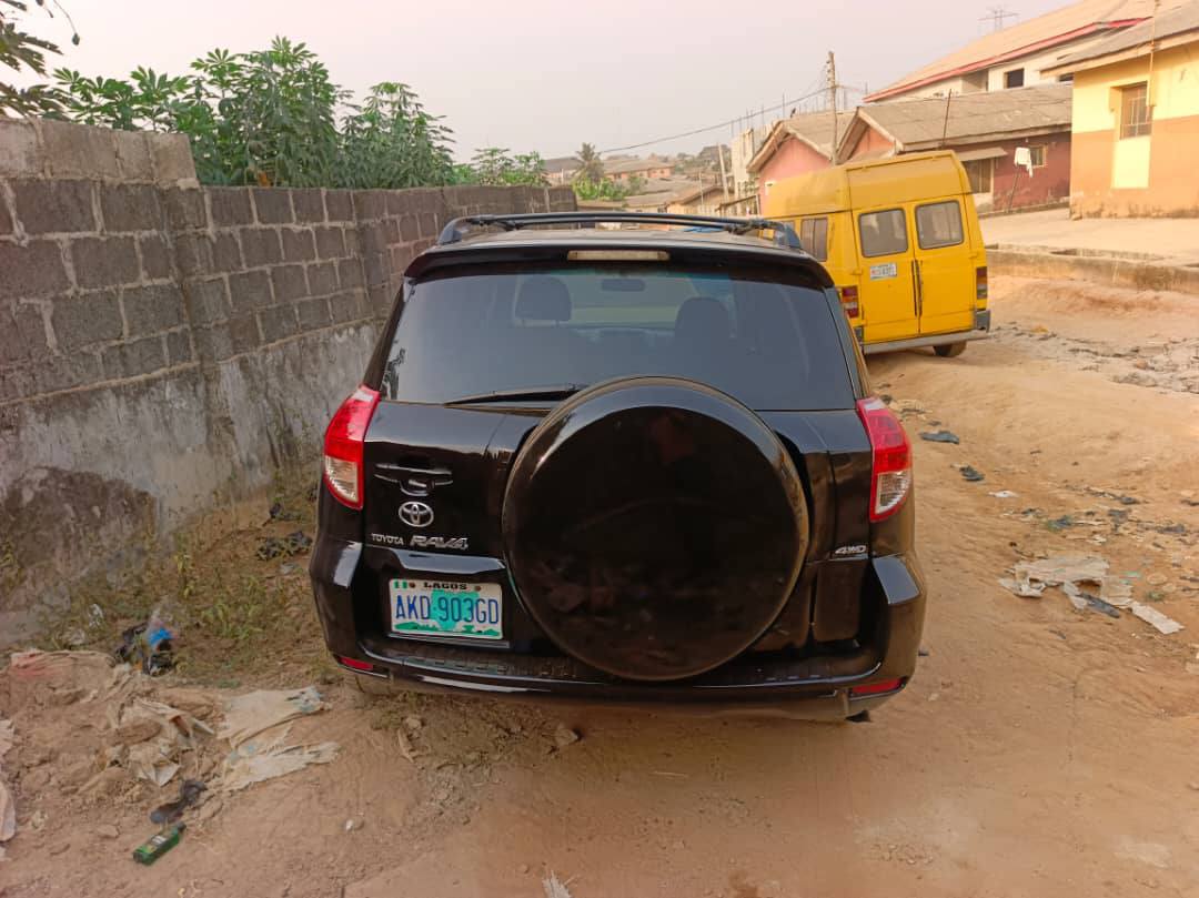 A picture of Toyota RAV4
