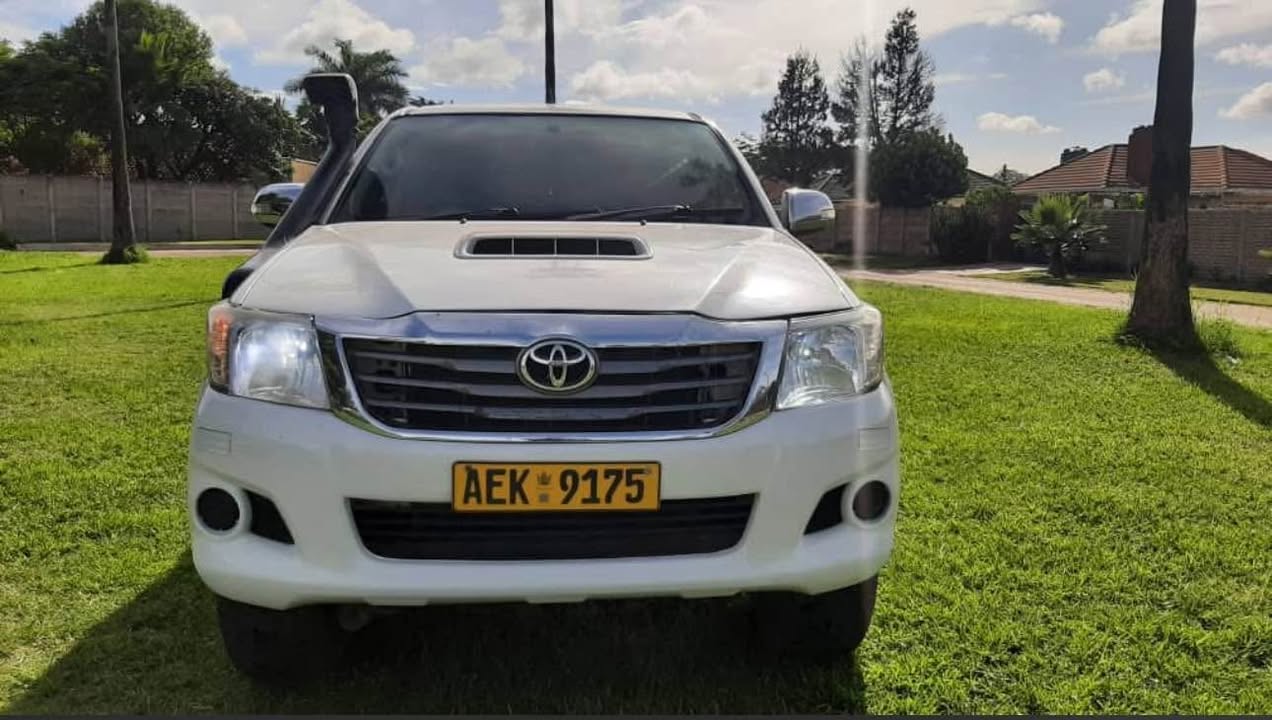 used toyota hilux