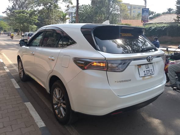 A picture of Toyota Harrier Model 2015 For Sale 0787181703 0704482571 Whatsapp Call