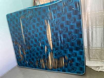 A picture of Godoro nch 8 ni futi 56 kwa 140 000 Call
