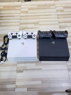 A picture of Ps 4 slim