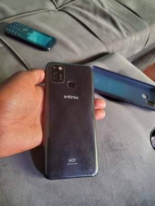 infinix hot phones