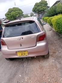 A picture of Vitz old model