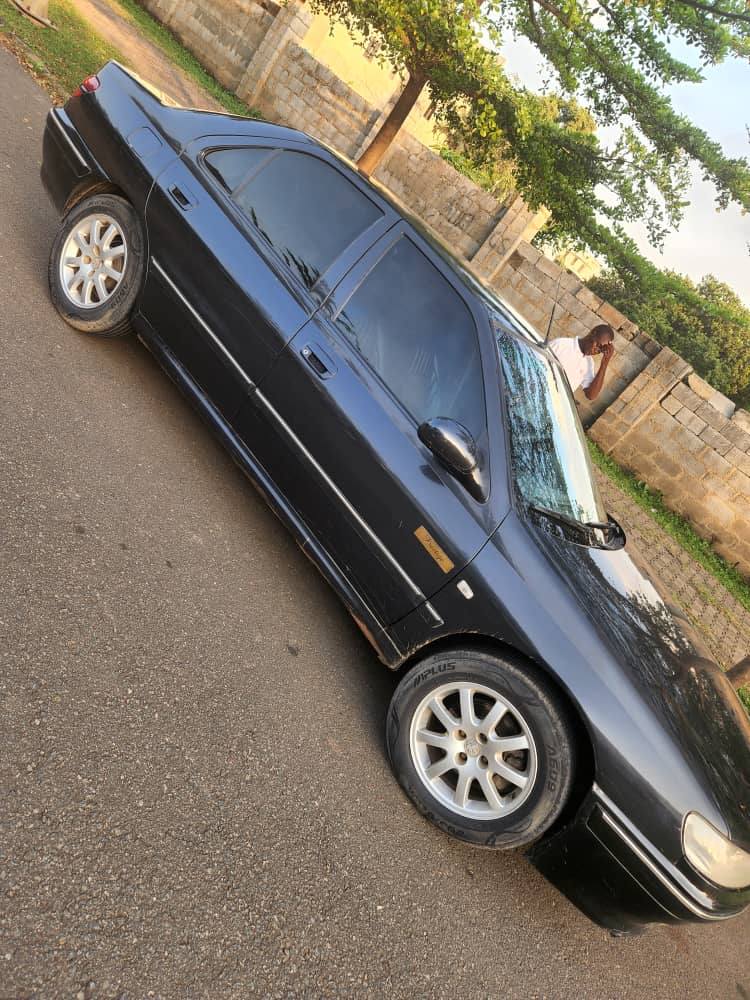 A picture of Mr