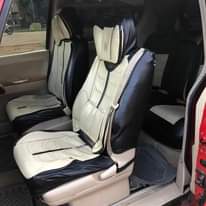 A picture of Porte milion 4 8 Ipo mwanza Automatic Engine safi 0784857610