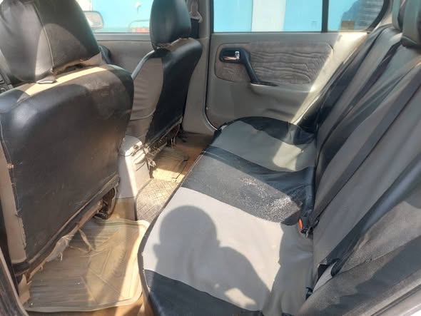 A picture of Registered nissan almera Manual