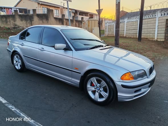 bmw 318i