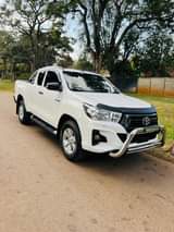 used toyota hilux