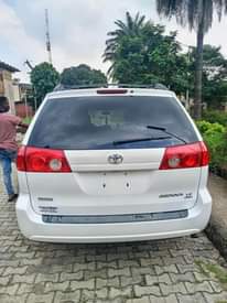 A picture of Toyota Siena Tokunbo