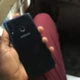 A picture of SAMSUNG A20s