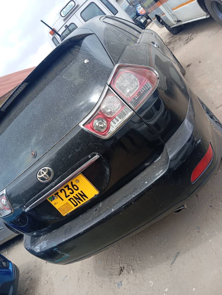 A picture of Harria new