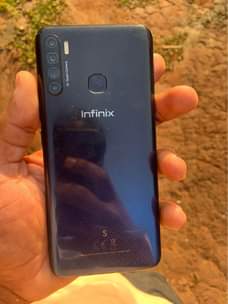 A picture of Infinix s5 64gb storage 4gb ram