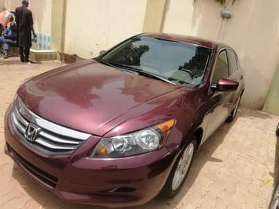 A picture of Very neat and everything working 2011 Honda accord