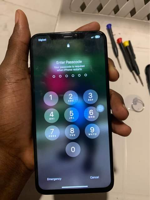 BlackBerry M.