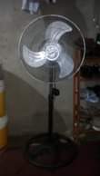 A picture of NAUZ VITU USED ITEMS FENI NA PASI PHILIPS OG 0789477231