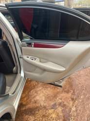 A picture of 2004 MODEL LEXUS ES330 SOUND ENGINE PIMPED INTERIOR 2 8M