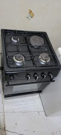 A picture of 3 gas and 1 electric only 350k
