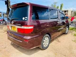 A picture of Alphard mwanza call WhatsApp 0686108116