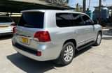 A picture of TOYOTA LANDCRUISER V8