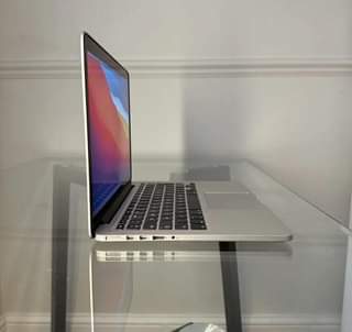 A picture of Apple MacBook pro Retina 2015 inch 13 3 Ram 8GB