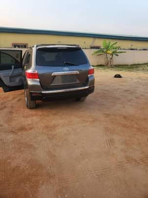 A picture of Foreign Used Toyota Highlander 2013 ojota Lagos