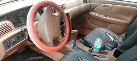 A picture of Toyota Camry 2000