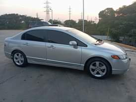 A picture of Honda Civic Tokunbo standard urgent sale no fault AC working