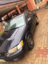 A picture of 1999 Toyota Camry Tiny light
