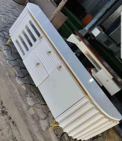A picture of Mashaallahfurniters 370 000 Tsh free delivery ndani ya Dar