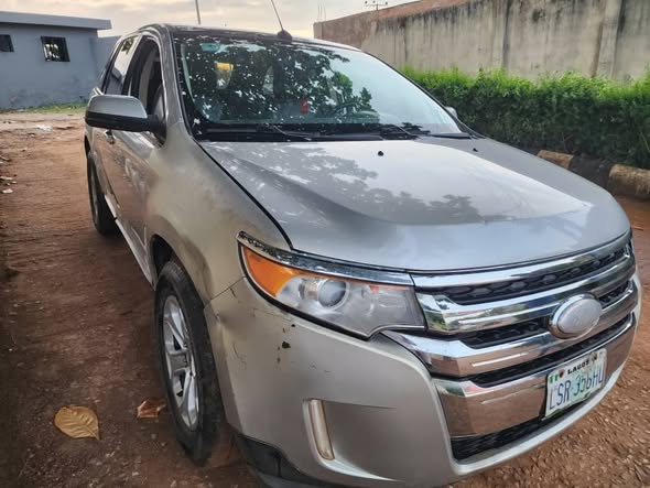 A picture of Ford edge 2014