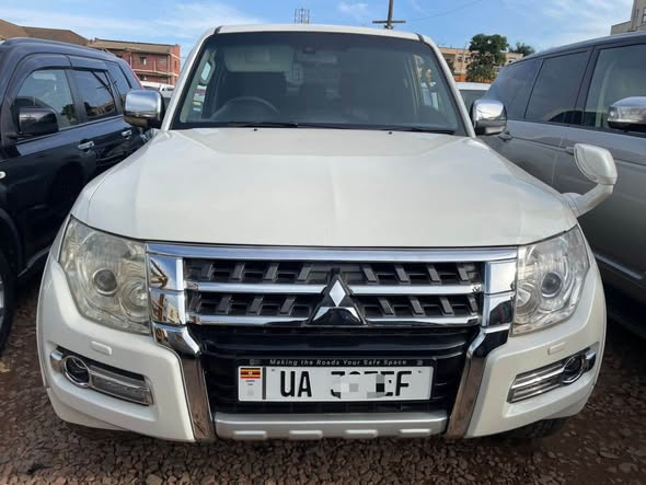 mitsubishi pajero