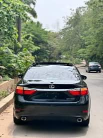 A picture of Quick sale A super clean foreign used lexus ES350 2014