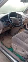A picture of Toyota sienna 2001